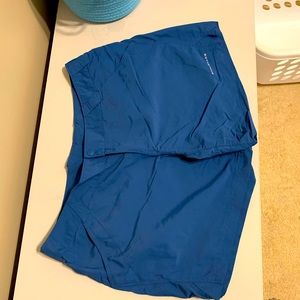 Women’s Columbia PFG shorts